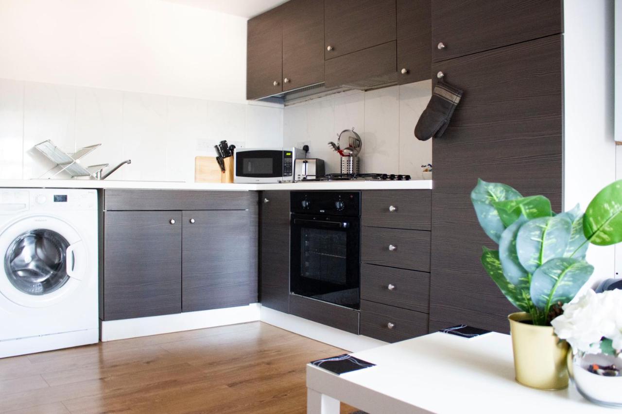 Town Centre Apartment With Free Parking Loughborough Exterior foto